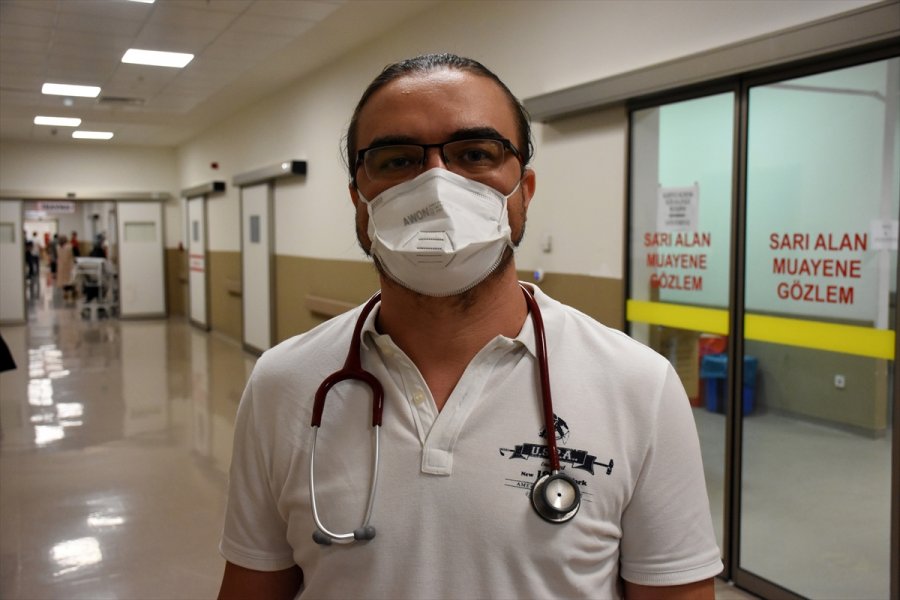 Doktorlar Kovid-19'la Savaşı Anlatıyor - 