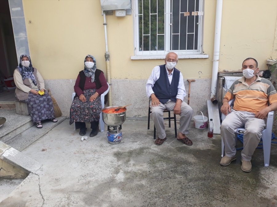 Pandemi Sürecinde Mahallelilerden Dayanışma Örneği