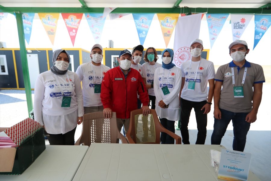 Bakanlar Karaismailoğlu Ve Varank Türksat Model Uydu Yarışması'na Katıldı