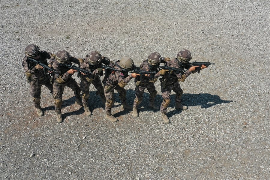 Devletin 'Çelik Bileği' Pöh'ler Daima Göreve Hazır