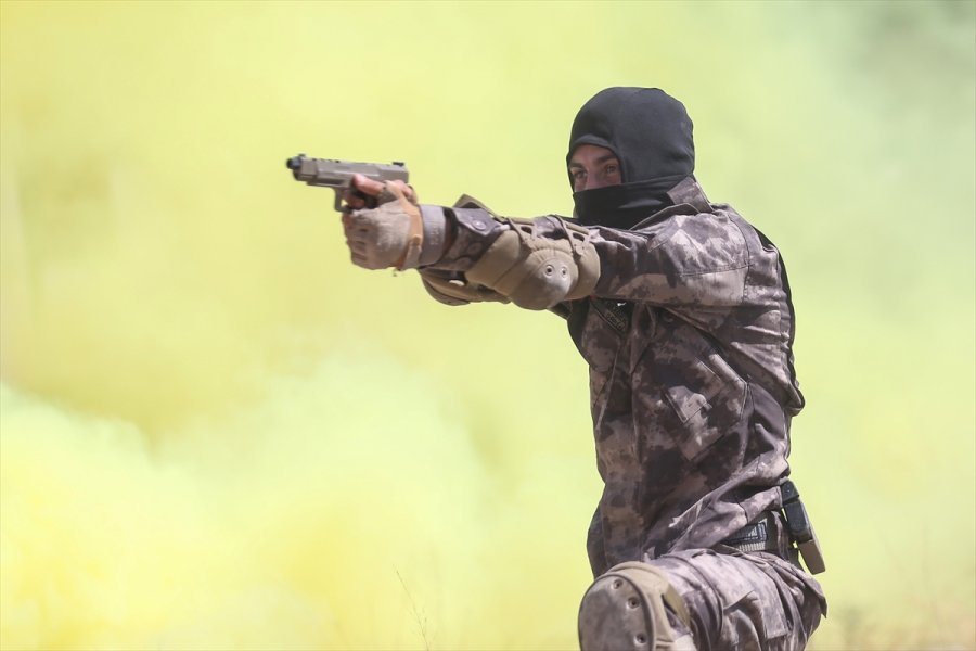 Devletin 'Çelik Bileği' Pöh'ler Daima Göreve Hazır