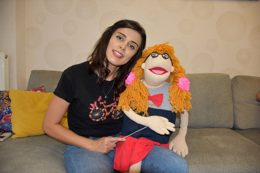 Emel Öğretmen Sosyal Medyadan 