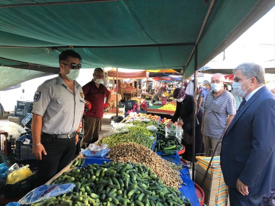 Karaman Valisi Işık, Semt Pazarını Denetledi