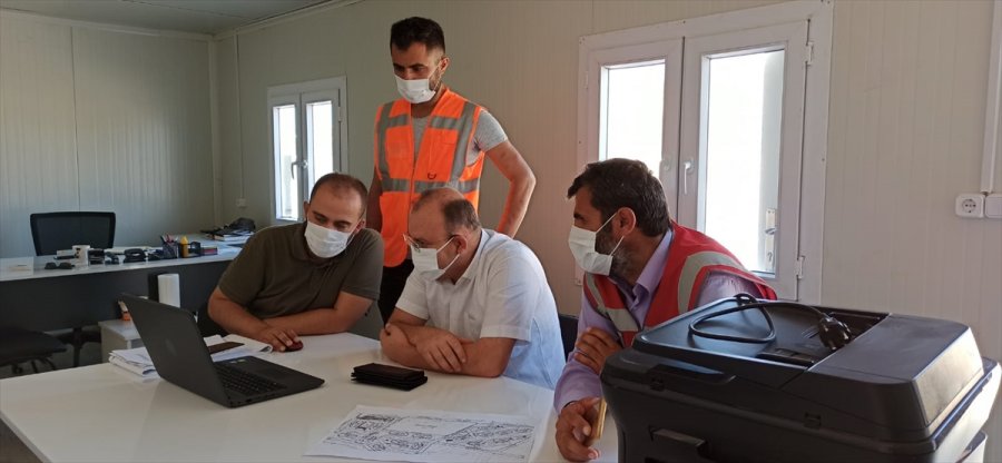 Mut Kaymakamı Köken Toki Konutlarını İnceledi