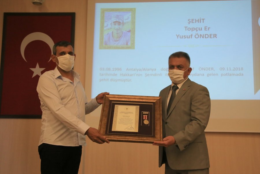 Antalya'da Devlet Övünç Madalyası Ve Beratı Tevcih Töreni