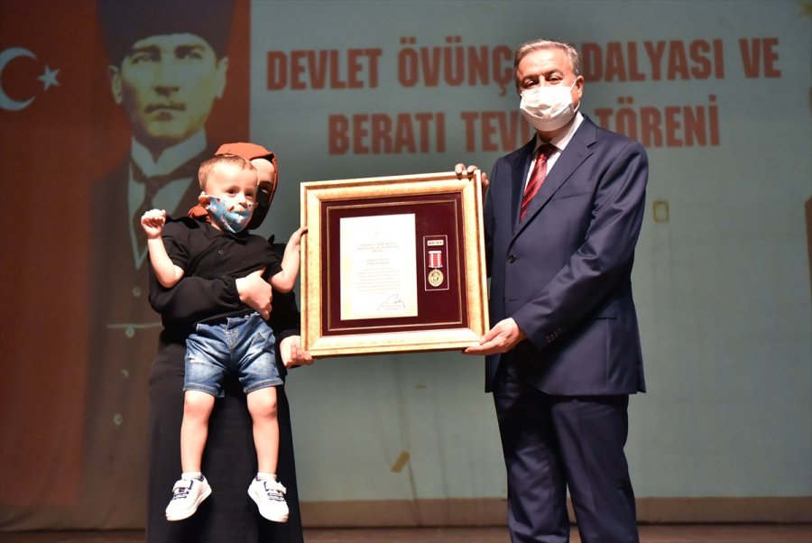 Devlet Övünç Madalyası Tevcih Töreni
