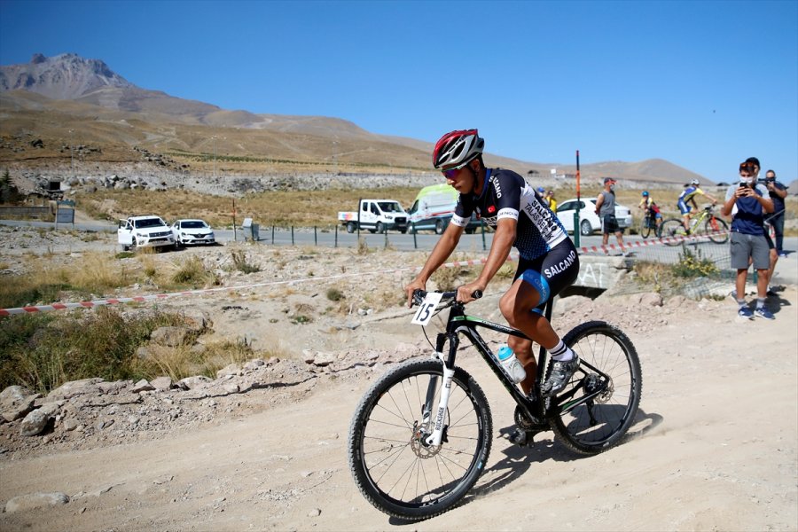 Erciyes Uluslararası Dağ Bisikleti Yarışları Devam Ediyor