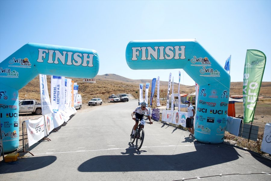 Erciyes Uluslararası Dağ Bisikleti Yarışları Devam Ediyor