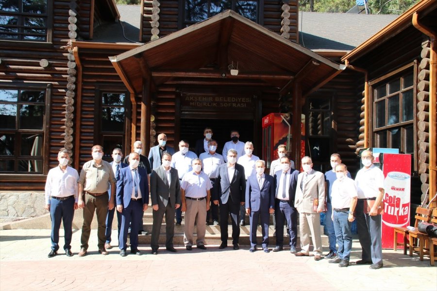 Milletvekili Erdem Ve Başkan Akkaya, Akşehir'de Oda Başkanlarıyla Toplantı Yaptı