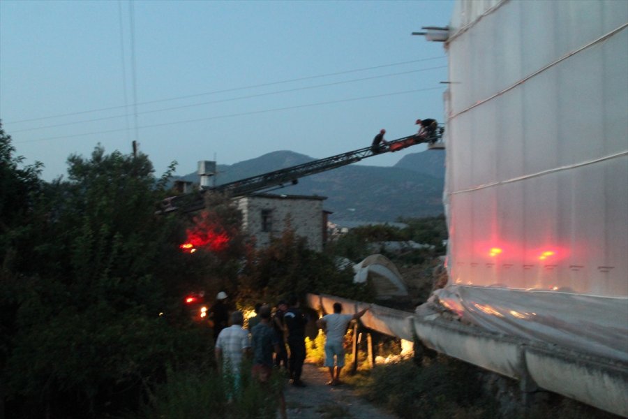 Antalya'da Elektrik Akımına Kapılan Kişi Öldü
