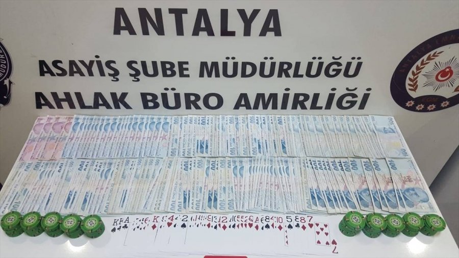Antalya'da Kovid-19 Tedbirlerine Uymayanlara 768 Bin 600 Lira Ceza