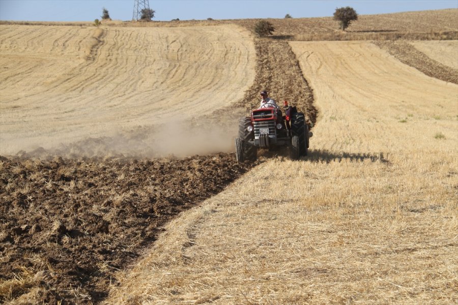 Beyşehir'de Çiftçilerin Yeni Ekim Sezonu Hazırlıkları Başladı