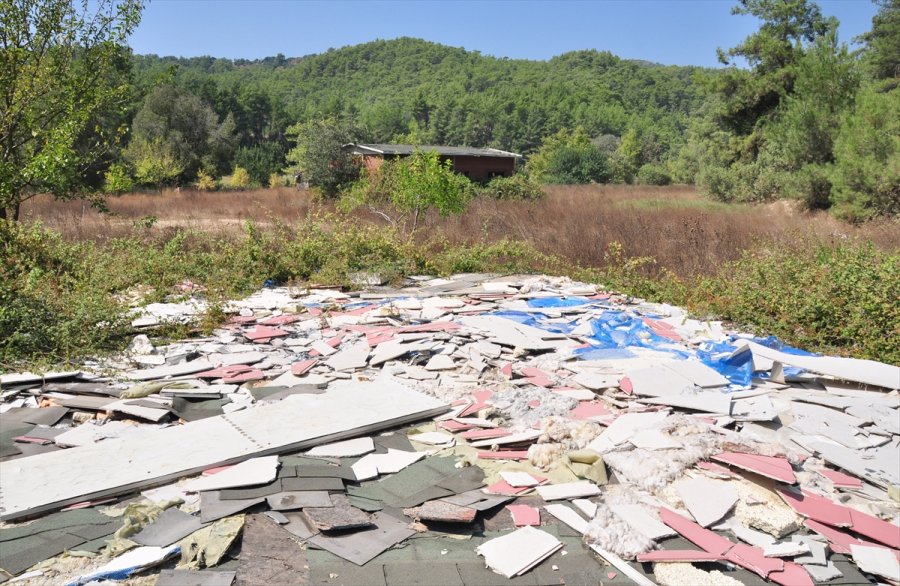 Gurbetçi, Yaptırdığı Taşınabilinir Evinin Çalındığını Tatile Gelince Fark Etti