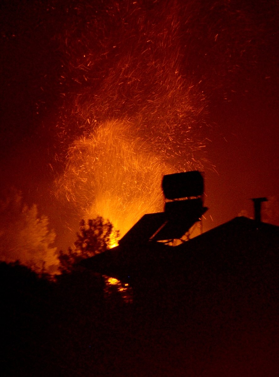 Güncelleme - Antalya'da Çıkan Orman Yangınına Müdahale Ediliyor