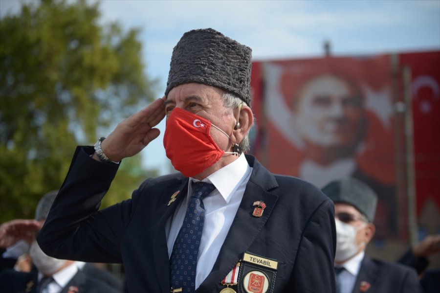 Bursa Ve Çevre İllerde 19 Eylül Gaziler Günü Dolayısıyla Törenler Düzenlendi