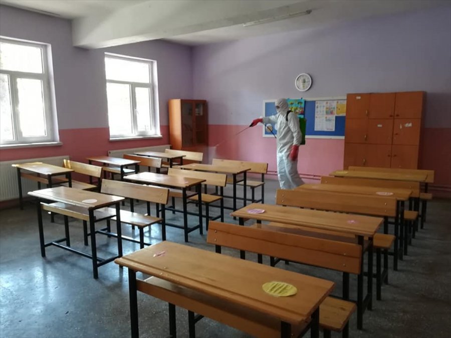 Derebucak'ta Okullar Yüz Yüze Eğitime Hazır