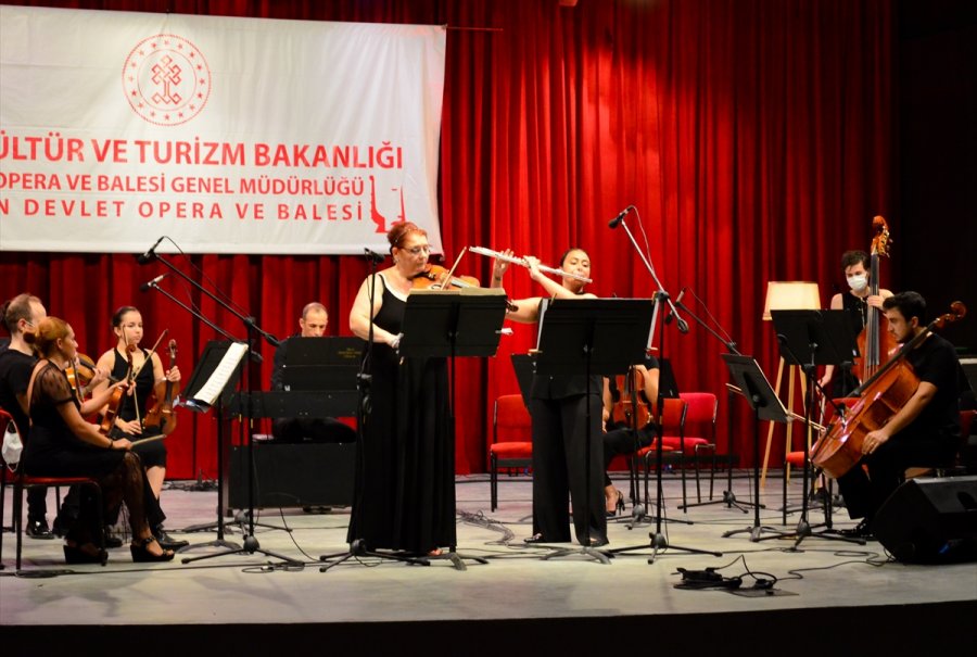 Mdob, Oda Orkestrası Konseriyle Sanatseverlerle Buluştu