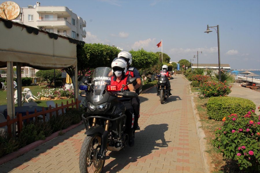 Erdemli'de Jandarmadan Kovid-19 Denetimi