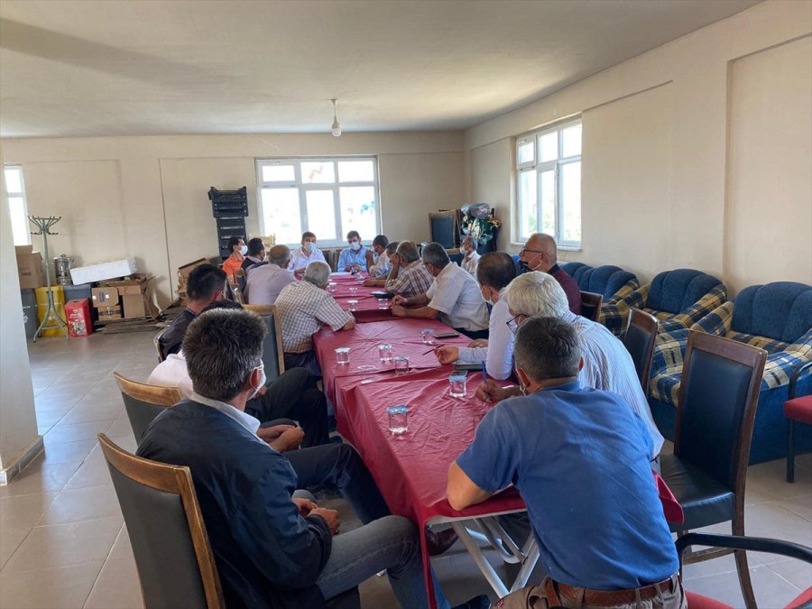 Hüyük'te Haşhaş Üreticileriyle Toplantı
