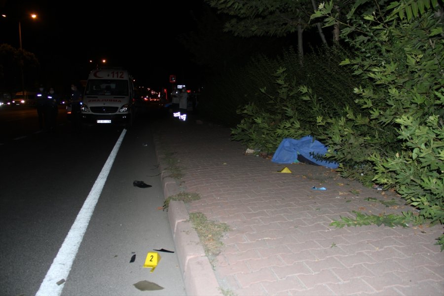 Kayseri'de Otomobilin Çarptığı Yaya Hayatını Kaybetti