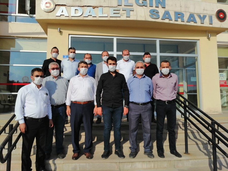 Ak Parti Ilgın İlçe Başkanı Seçilen Apil, Mazbatasını Aldı
