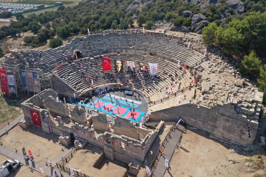 Patara Antik Kenti Spor Etkinliklerine Sahne Oldu