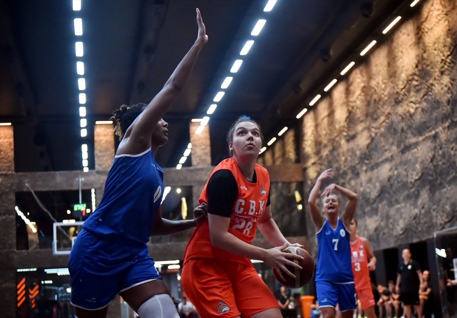 Basketbol: Müfide İlhan Kadın Basketbol Turnuvası Başladı