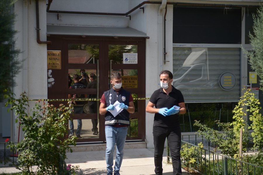 Eskişehir'de Bir Site Karantinaya Alındı