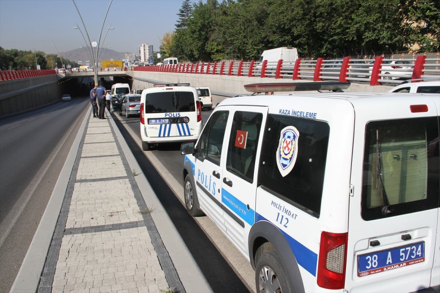 Kayseri'de Zincirleme Trafik Kazası