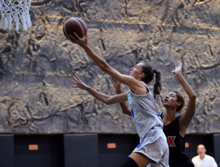 Basketbol: Müfide İlhan Kadın Basketbol Turnuvası