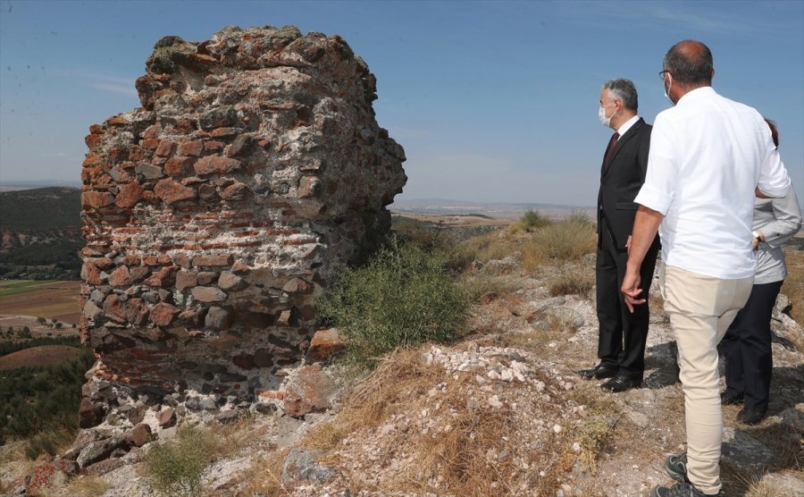 Karacahisar Kalesi Bilim Dünyasına Ve Turizme Sunulacak