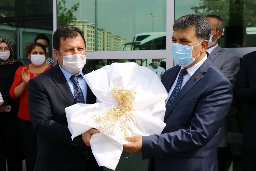 Kayseri Gençlik Ve Spor İl Müdürlüğü'nde Görev Değişimi