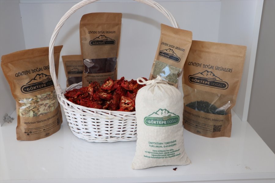 2 Bin Nüfuslu Beldede Kurulan Kooperatif Kadınlara Umut Oluyor