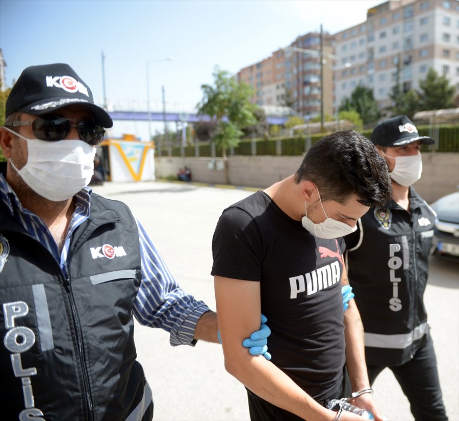 Eskişehir'de Kiraladıkları Evde Silah Üretimi Yapan 2 Zanlı Yakalandı
