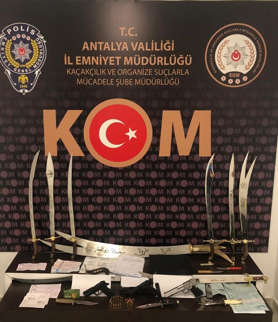 Tefecilere Borcu Yüzünden Siyanürle Eşini Ve Çocuklarını Öldürmüştü