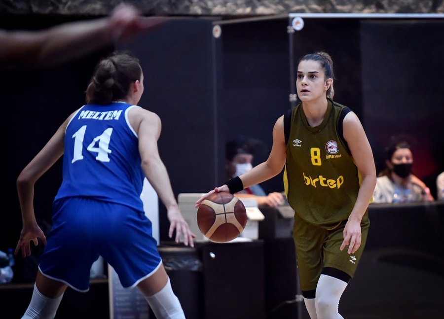 Müfide İlhan Kadın Basketbol Turnuvası Tamamlandı
