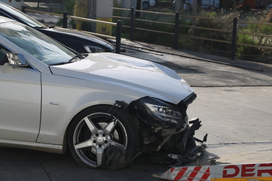 Antalya'da Otomobilin Çarptığı Çocuk Öldü