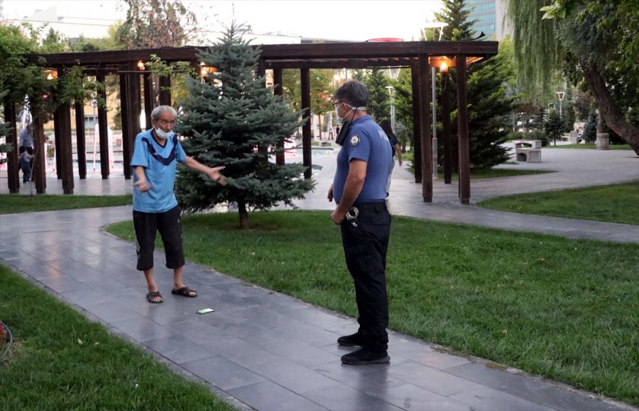 Kayseri'de Karantinayı İhlal Eden Kişi Polis Denetiminde Yakalandı