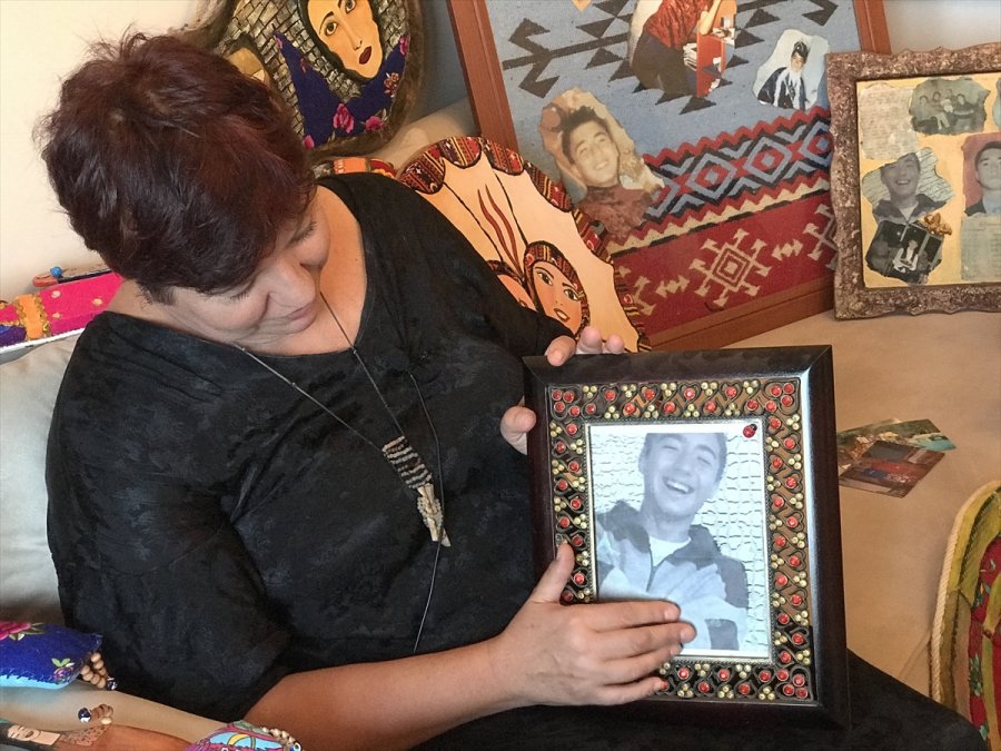 Tek Derdi Ölen Evladının Emaneti Gibi Gördüğü Lösemili Çocukları Mutlu Etmek