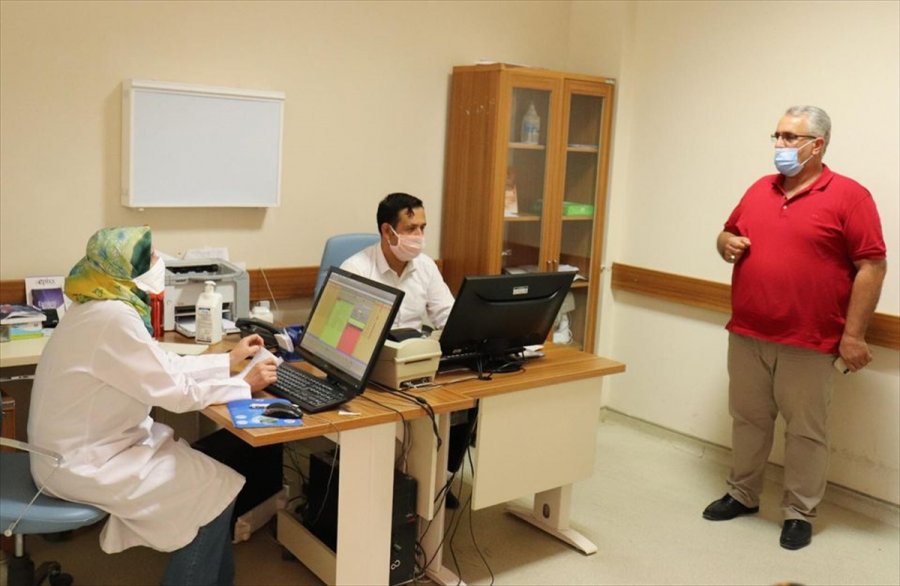 Karapınar Süt Üreticileri Birliğinden Sağlık Çalışanlarına Moral Ziyareti