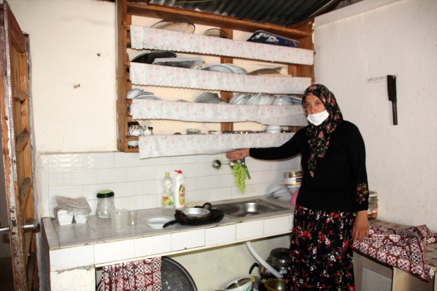 Mersin'de Evden Hırsızlık İddiası