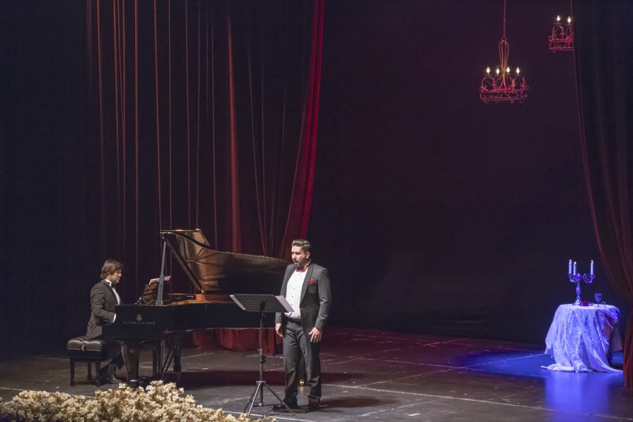 Antalya Devlet Opera Ve Balesinden 