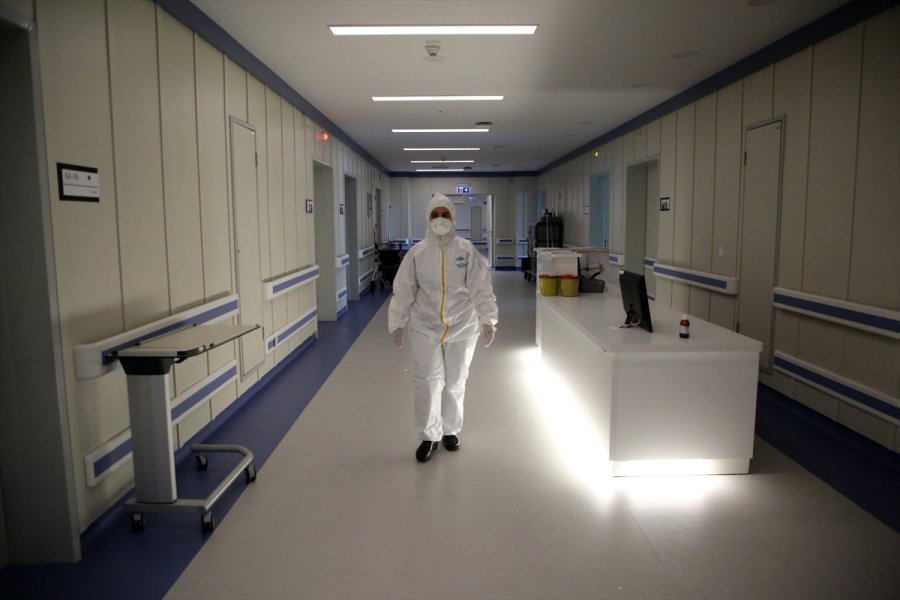 Doktorlar Kovid-19'la Savaşı Anlatıyor - 