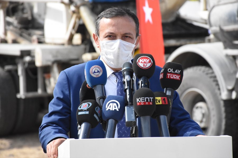 Erü'de Hacı Bayram Sanık Ve Evlatları Camii'nin Temeli Atıldı