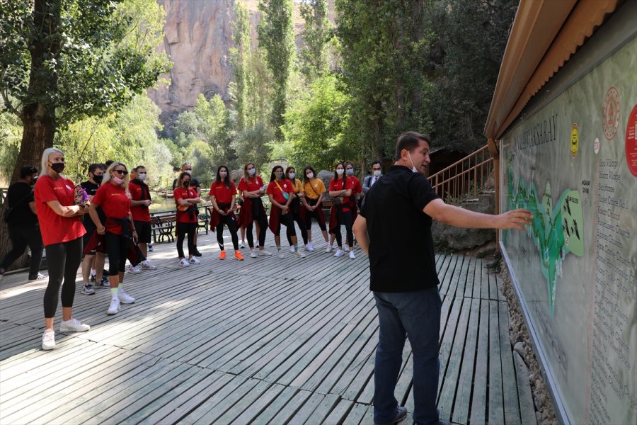 Galatasaray Hdı Sigorta Kadın Voleybol Takımı'ndan Ihlara Vadisi'ne Ziyaret