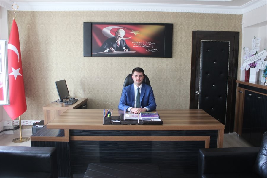 Tomarza Kaymakamı Emre Cebeci Görevine Başladı