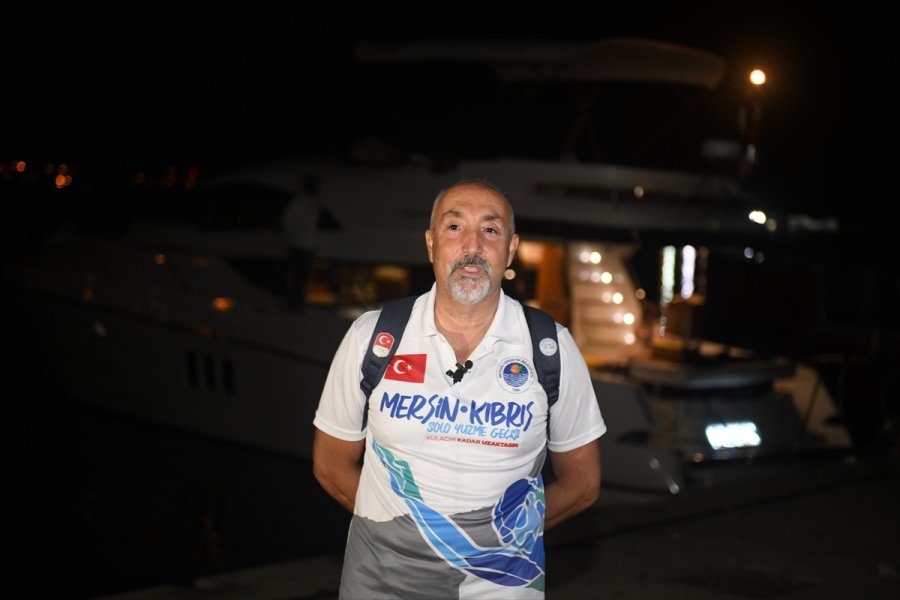Milli Sporcu Emre Seven'in Mersin'den Kktc'ye Yüzüşü Başladı