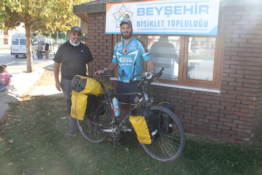Bisikletiyle Tayland'dan Dünya Turuna Çıkan İspanyol Beden Eğitimi Öğretmeni Beyşehir'de Mola Verdi