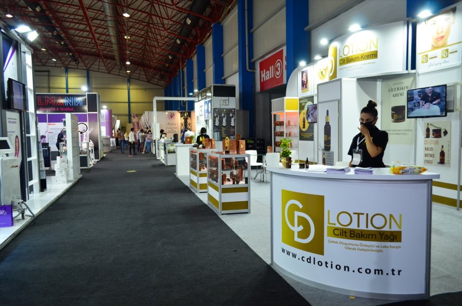 Mersin Kozmetik, Güzellik Ve Kişisel Bakım Ürünleri Fuarı Açıldı