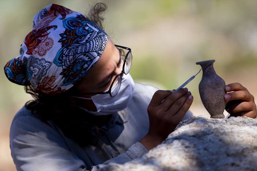 Patara'da 2 Bin 400 Yıllık 